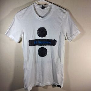 Ed Sheeran Women's White Lightweight Divide Tour Short Sleeve Concert Tee Size S